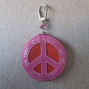Coach 92686 Peace Sign Round Leather Coin Pouch Bag Charm/Keychain FOB